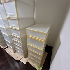 右から二列目の10個セット　無印良品　ポリプロピレン衣装ケースの画像