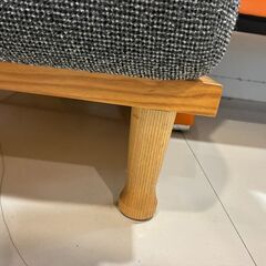 グレーソファの画像