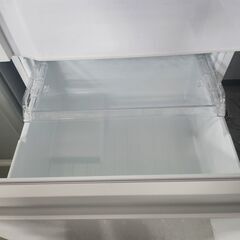  3ドア冷凍冷蔵庫　326L　GR-T33SC（WT）の画像