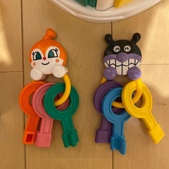 【美品】最新版　アンパンマン　入れよう！開けよう！できるかな？かぎいっぱい育脳パズルの画像