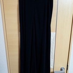 ブラックロングスカート  M sizeの画像
