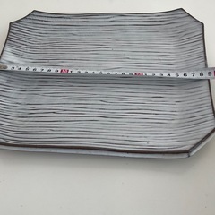 焼き物皿
の画像