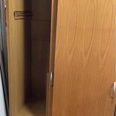 ミラー付 ワードローブ 幅85cm 中古
の画像