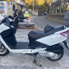 RV125I【515】の画像