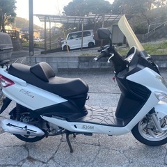 RV125I【515】の画像