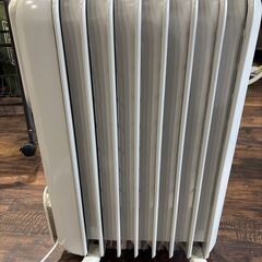 美品 デロンギ オイルヒーター V550807EFS タイマ DeLonghiの画像