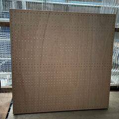 有孔ボード ペグボード 壁面収納 ディスプレイの画像