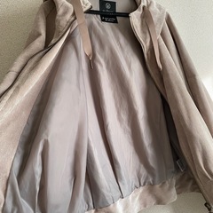 w closet  
コーデュロイジップアップパーカーの画像