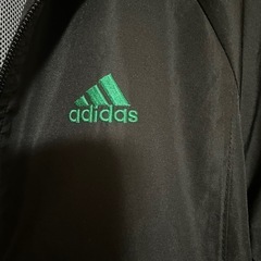 美品✨adidasナイロンジャケットの画像
