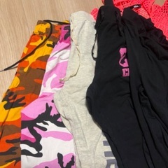 ダンスウェア一式(パンツ5本、スカート1枚、トップス5枚、チョーカー1本)の画像