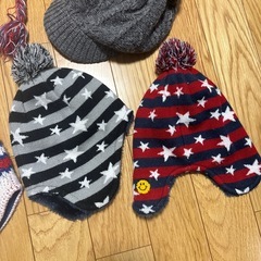 子供用ニット帽子セットの画像