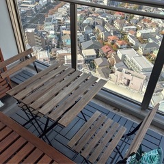 収納ラック　室外機ボックス　室外用テーブル　椅子セットの画像