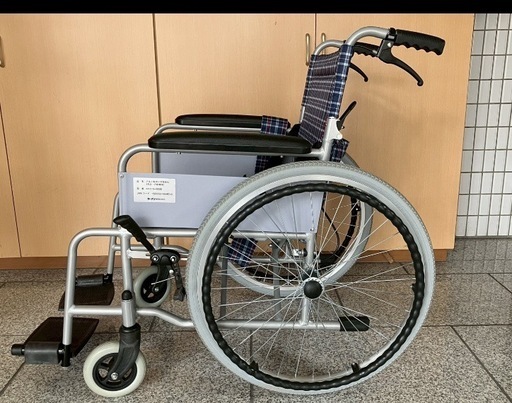 車椅子(コーナン商事)介護用折りたたみ式
