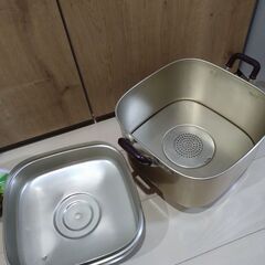 【美品】ツルマル印金属製の四角い蒸し器、26cm。せいろ蒸籠蒸篭の画像