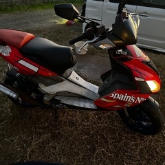 アプリリアsr50 稀少限定車の画像