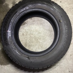 4本スタッドレスタイヤのみ　195/65R15 ダンロップウインターマックス02 2021年製造7.5〜8部山程の画像