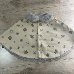 ブランシェスリバーシブルベビーポンチョの画像