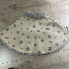 ブランシェスリバーシブルベビーポンチョの画像