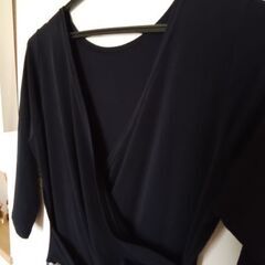 gina七分袖花柄ワンピースの画像