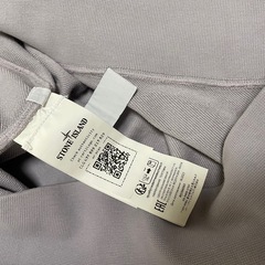 ストーンアイランドトレーナーの画像