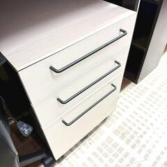 ニトリ デスクセット サーヤ ワゴン 椅子 の画像