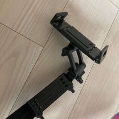 車用タブレットホルダーの画像