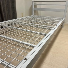 シングルベッドの画像