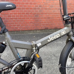 Jeep 折りたたみ自転車 グレーサスペンション付きの画像