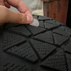 ブリヂストン スタッドレス 265 65 17 アルミホイール 4本 の画像