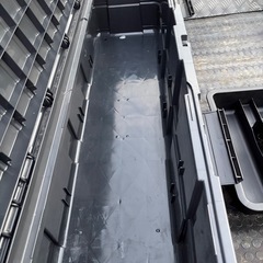 カートラント　c-130  アイリスオーヤマ　黒　ボックス　軽トラの画像