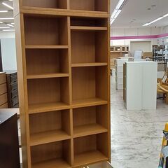 リユースのサカイ栃木店★ジモティ割あり★  本棚 ベージュ W90×D29×H220.5 クリーニング済み TC11661の画像