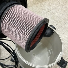 【ジモティー割引で最大15％OFF⭐️】乾湿両用掃除機 EVC-200PCL 20L イーバリューの画像