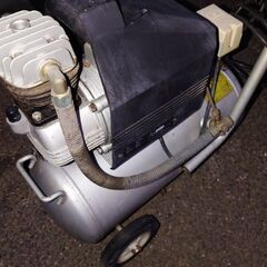 ナカトミ産業 エアーコンプレッサー cp-1500の画像