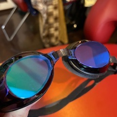 美品 スイミングゴーグル の画像