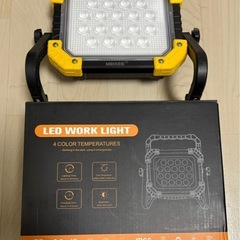 MEIKEE LED 作業灯 ランタン 投光器 200w相当 6000LM 充電式　集魚灯の画像