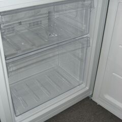 （★1台限り★ジモティー特典あり★冷凍室に霜が付かない）山善　2ドア冷蔵庫１３９L　２０２２年製　MFR-F140　49.5cm幅　白　霜取り　　高く買取るゾウ八幡東店の画像