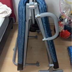 折りたたみベッドの画像