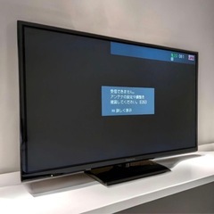【12/6削除します】移動足テレビ台付 パナソニック VIERA ビエラ 液晶テレビ  薄型 ハイビジョン  の画像
