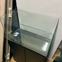 水槽　60cm 台付きの画像