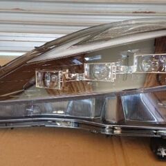 VLAND ヘッドライト レクサス 20系IS IS250 IS350 ISF 30後期仕様の画像