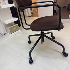 調整可能 椅子の画像