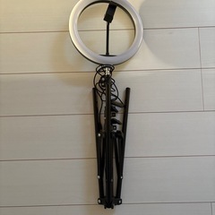 照明 三脚の画像