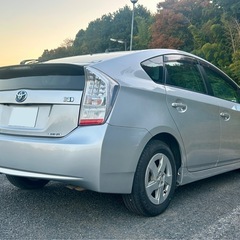 お買い得ハイブリッド車！人気の30プリウス！車検残りあり！の画像