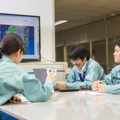 ＼未経験歓迎×年間休日120日以上×上場企業の安定基盤／精密部品の製造スタッフの画像