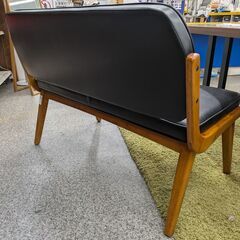 【フレームの曲線美】ダイニングベンチ ACME Furniture アクメファニチャー SIERRA DINER BENCH シエラ ダイナー ベンチ 幅110cm 長椅子 背もたれ有り リビングベンチ 木製フレーム：ブラック/ナチュラルの画像
