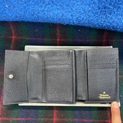 Vivienne Westwood 財布 三つ折り がま口 黒×ゴールド ヴィヴィアンウエストウッド レザー 財布 三つ折り財布の画像