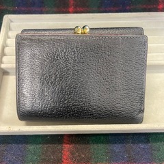 Vivienne Westwood 財布 三つ折り がま口 黒×ゴールド ヴィヴィアンウエストウッド レザー 財布 三つ折り財布の画像