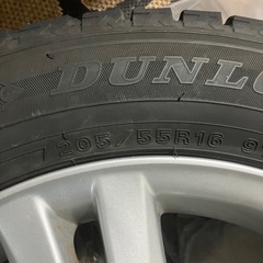 205/55R16スタッドレスタイヤホイールセットの画像