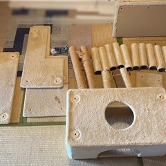 【引渡者決定】閲覧ありがとうございますございました。ottostyle.jp キャットツリー GRANDE 【ベージュ】 天井つっぱり棒なしタイプ 据え置き ローステップ 低い段差 シニア ぽっちゃり 子猫 爪とぎ の画像