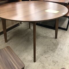 【ジャングルジャングル石津店】ぼん家具　4人掛け ダイニングテーブル 約 幅120cm 高さ70cm ダイニング 円テーブル 天然木製 四人 円卓 食卓テーブル 丸テーブル 木目 大型 丸机 4人用 円 家族 食事 突板 木脚 丸 おしゃれ 新生活 堺市 西区 堺区 石津の画像